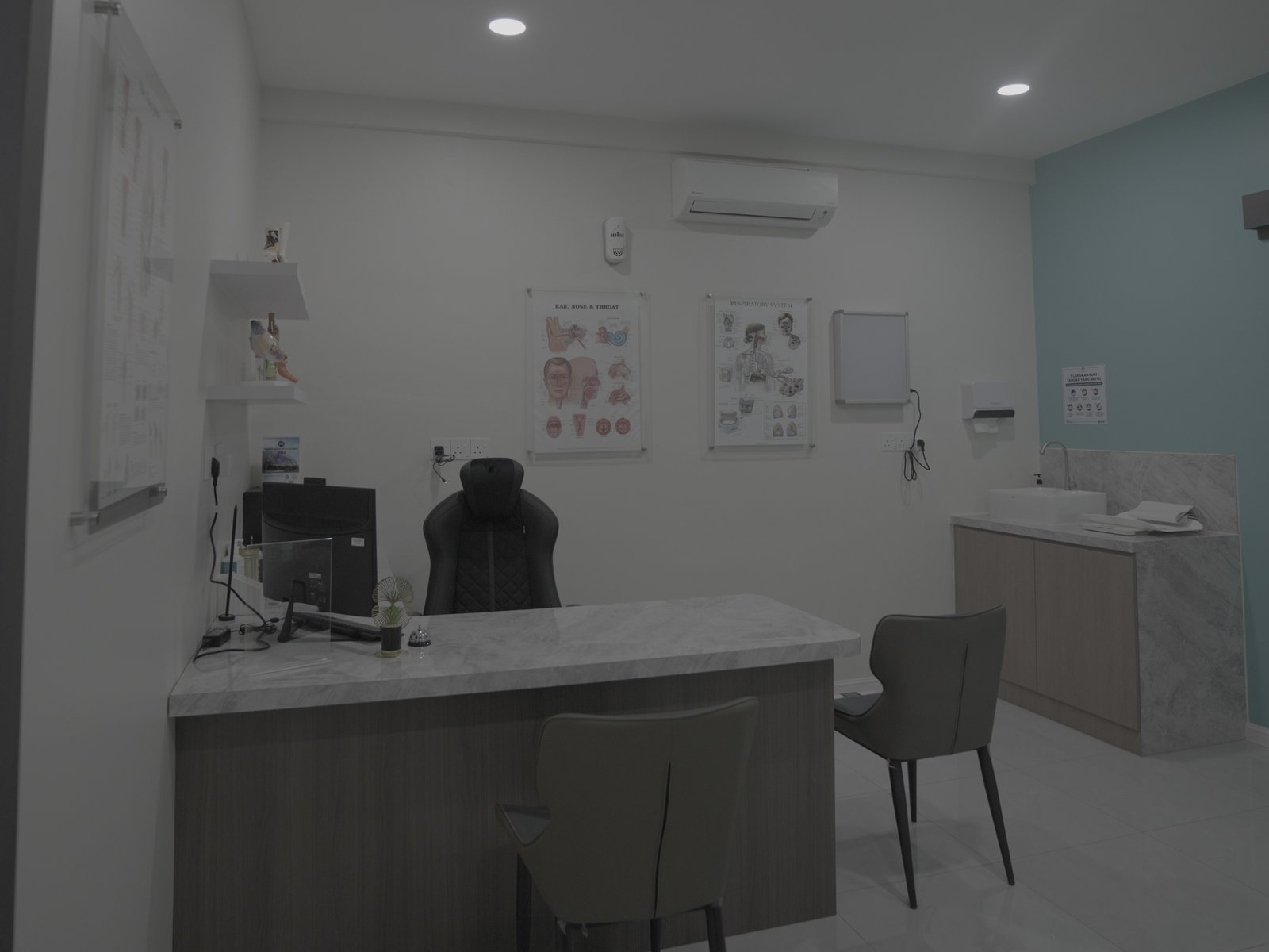 Poliklinik My Dr Treatment Room